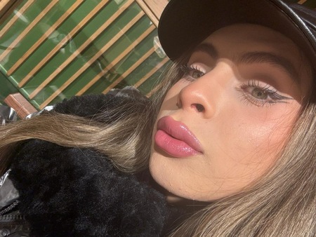 TS Alexandra Leon, Hamburg