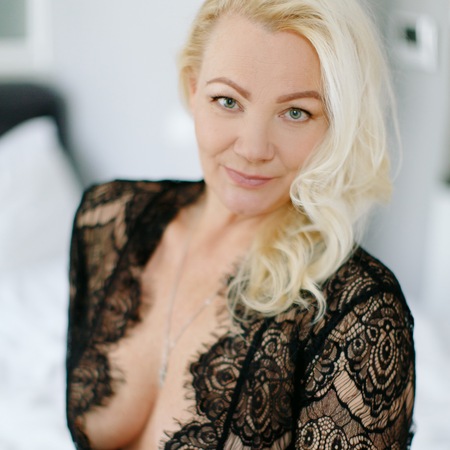 NEU! Tina küsst gerne, Paderborn
