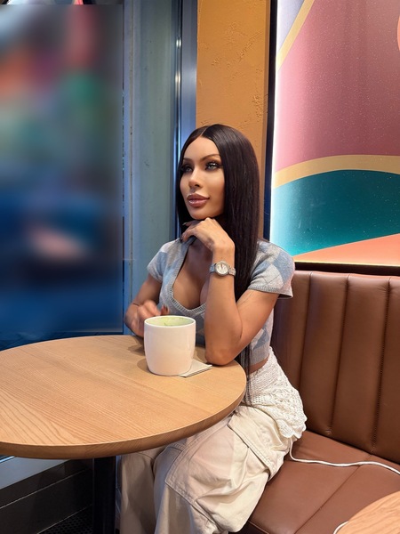 Foto von Neu Tel.Nr.! TS Chilli Brown 100% Bild