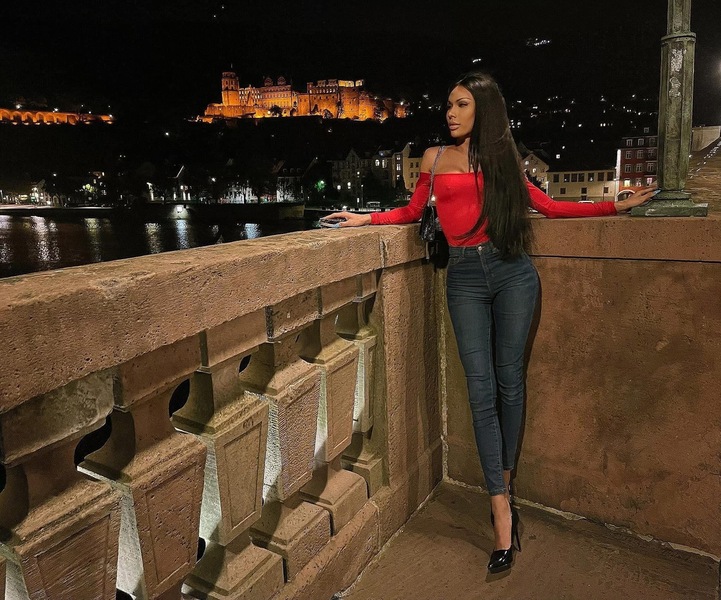 Foto von Neu Tel.Nr.! TS Chilli Brown 100% Bild