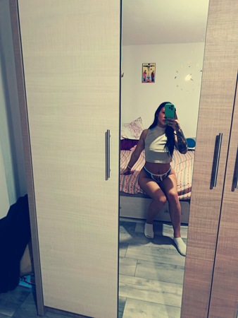 Betty Ganz Neu!, Rostock