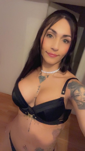 Foto von TS Sophia Gold