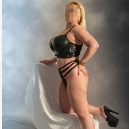 Monika *GANZ NEU*PARTY*SEHR AKTIV*LETZTER TAG SAMSTAG 9 BIS 24*, Bielefeld
