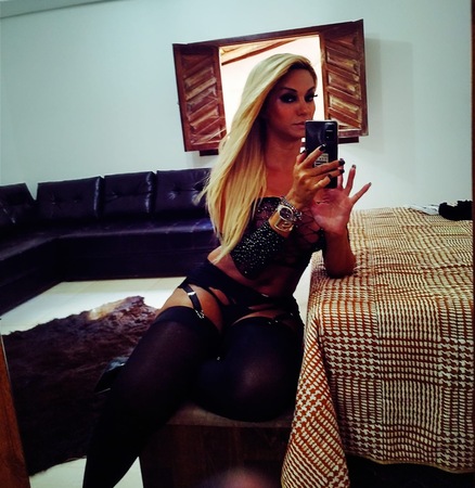 TS Thays Ribeiro dom & aktiv, Bremerhaven