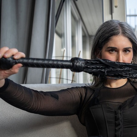 Anya Max, Berlin-Schöneberg