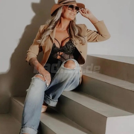 Laura - privat & diskret - nur mit Termin, Nürnberg