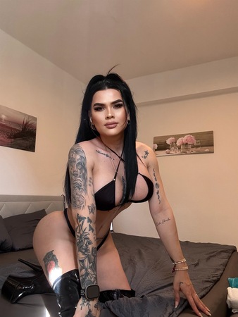 TS Shofia Henao, Frankfurt am Main