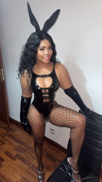 Foto von Catalina Hot Party