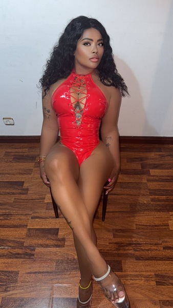 Foto von Catalina Hot Party