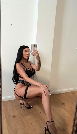 **Nicole Ganz Neu**, Leipzig