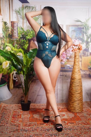 jetzt mit 3 NEUEN GIRLS (18+) - Iris Massagestudio -, Offenbach