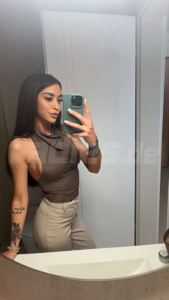Foto von NEU-NUR FÜR KURZE ZEIT Skinny Girl 18+ Gizem