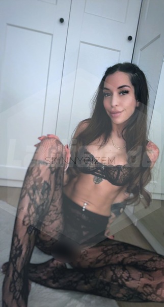 Foto von NEU-NUR FÜR KURZE ZEIT Skinny Girl 18+ Gizem