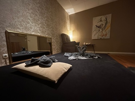 Velvet Massagestudio, Frankfurt am Main