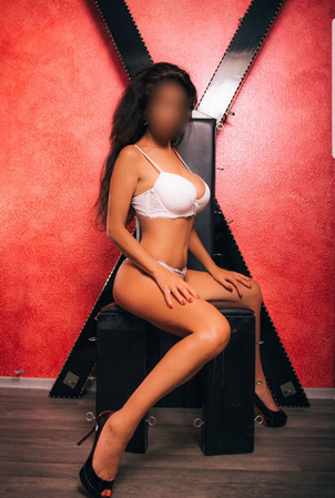 deutsche Julia erotische Massagen, Bergisch Gladbach