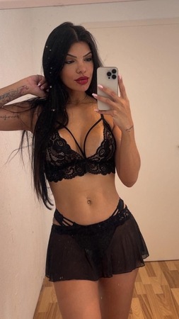 Vicky Latina, Stuttgart