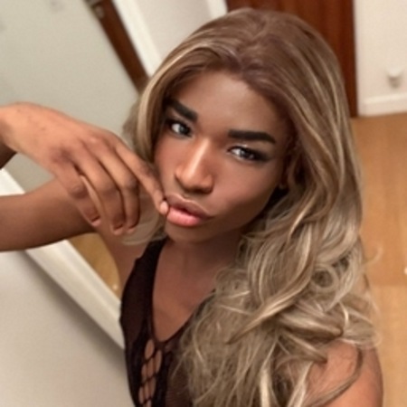 TS Athenea- nur Whatsapp, Frankfurt am Main