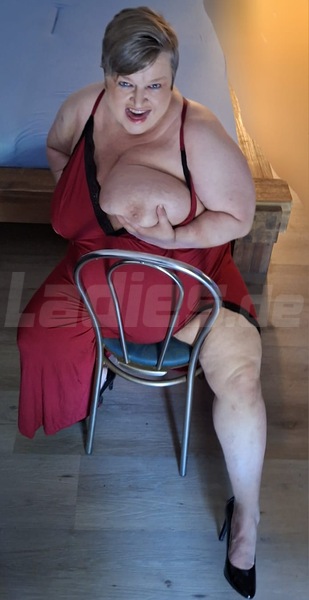 Foto von Steffi - XXL T*TTEN