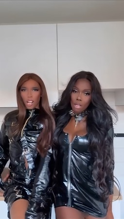 COUPLE TS LUXURY BIG DICK LONG SESSION, Dortmund