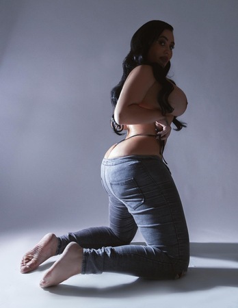 Amelia - Hot Latina Queen, München