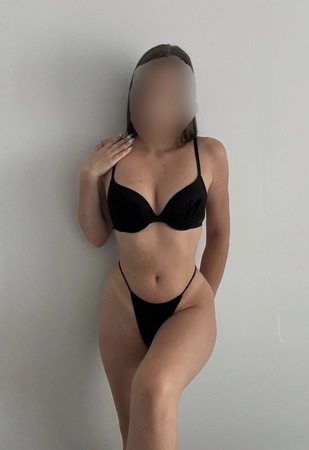 Maya 100% real H&H Besuche, München