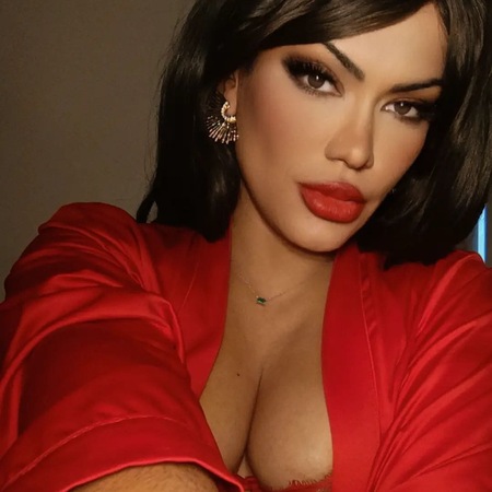 Mariana Cruzz 26 J 24 H, Kassel