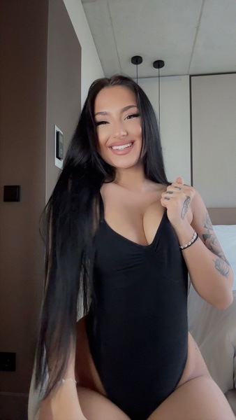 Foto von Baddie Shirin  100% verifiziert und natürlich