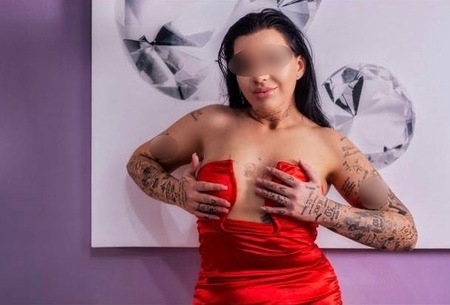 Katie-Elena DT Queen & Partygirl (18+), Wolfsburg