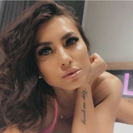 Anya, Singen (Hohentwiel)