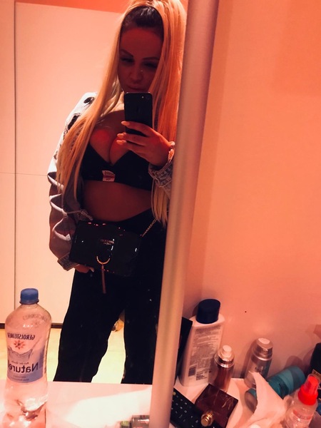 Foto von Alary - Hausbesuchen Party 24/24