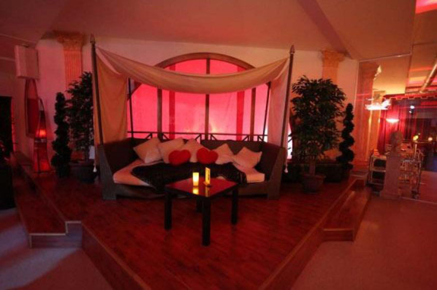 Foto von Neu und einzigartig - der größte Club der Swiss Romande