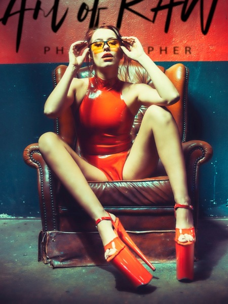 Foto von Domina Ruby June