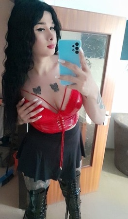 TS Dulce Megan, Bielefeld