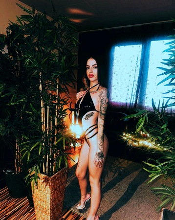 Renata, Frankfurt am Main