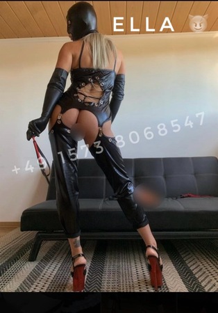 Ella, Trier