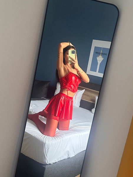 Foto von Maya - GFE & Vers*ut & Dominant & Party