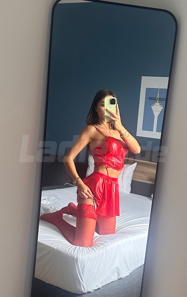 Foto von Maya - GFE & Vers*ut & Dominant & Party
