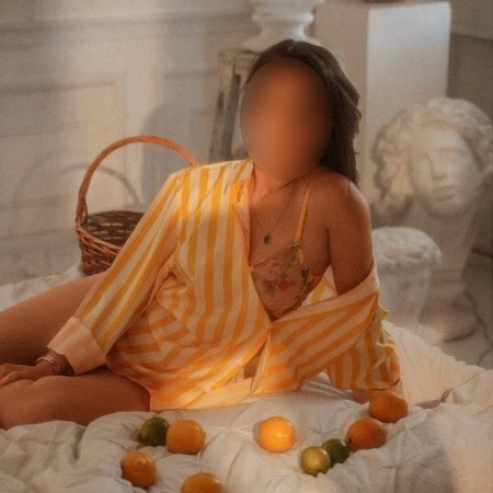 Julia, München Schwabing Nord