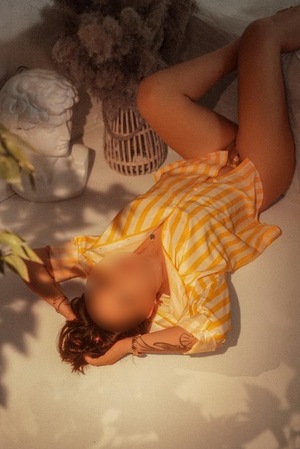 Julia, München Schwabing Nord