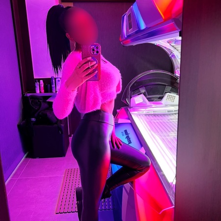 Joy aus Deutschland, Stuttgart