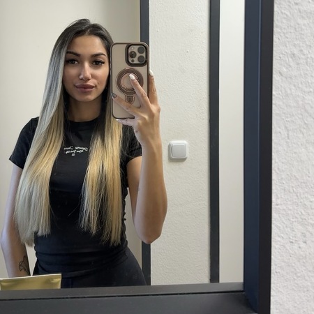 Maria nur WhatsApp, Darmstadt