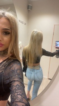 Ariana, Stuttgart