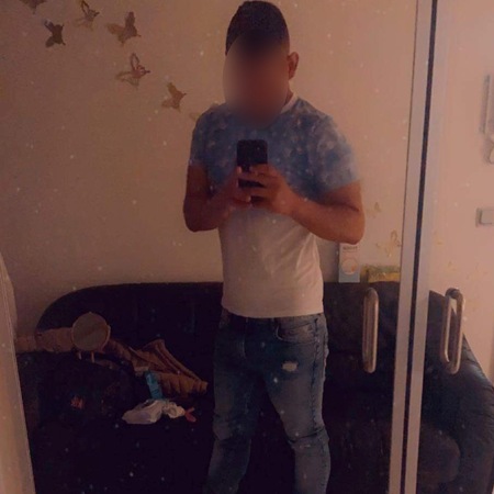 Offenbach am Main - Gay sucht Taschengeld - Larion