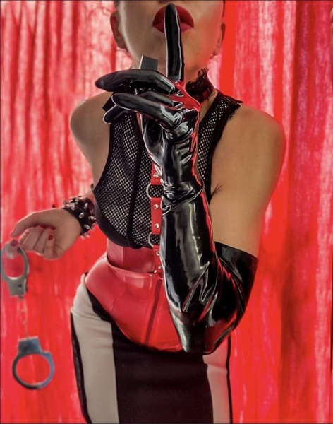 MISTRESS ALANA RIGA von soft bis hart – Kassel photo 2