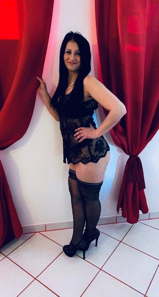 Foto von Bella Fast Alles Bei Sex Tun**