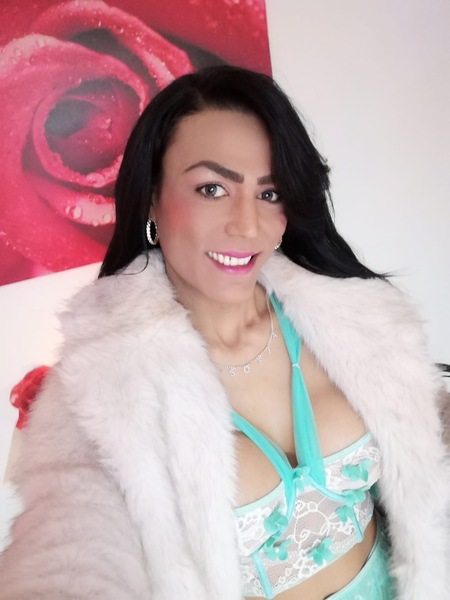 Foto von TS Ana Sofia Party XXL