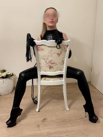 Deutsche Cindy unglaublicher g*iler Service vers*ut, München