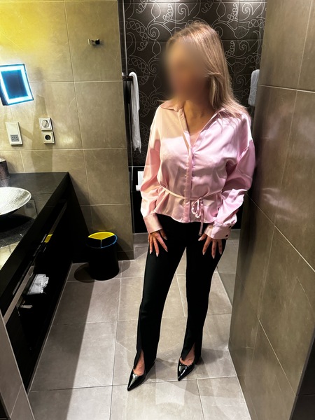 Lynn – Frankfurt am Main photo 5