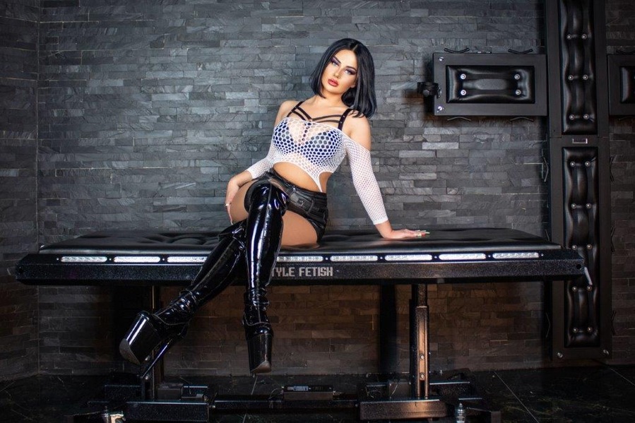 Foto von Bizarr-Lady Cleopatra im TBZ