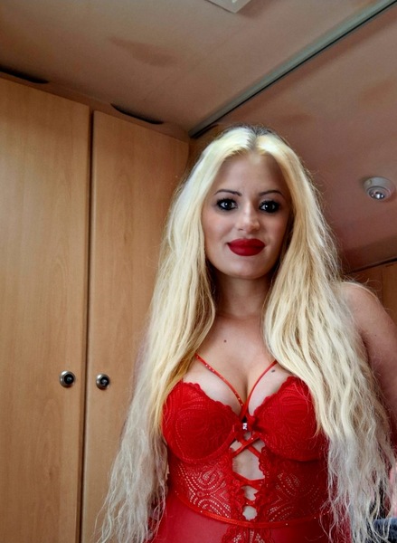 Foto von Heiße Damen im privat Haus